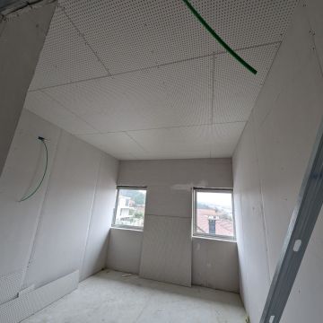 Nivel cero - Porto - Innenwand einbauen