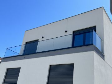 ESPECIALISTA EM JANELAS PVC ALUMÍNIO ESTORES Julio Torres - Sintra - Clarabóias