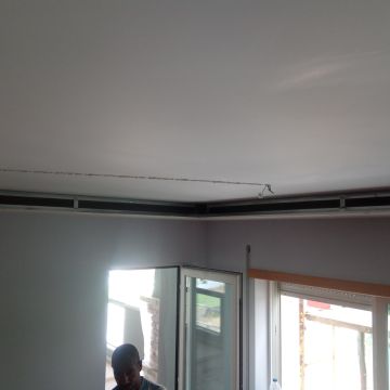 EloCriativo - Setúbal - Suspensão de Quadros e Instalação de Arte