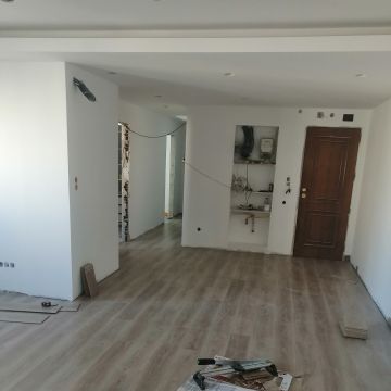 Tudo ao Pormenor - Lisboa - Adición de pared interior