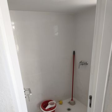 Tudo ao Pormenor - Lisboa - Instalación de suelos de hormigón