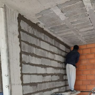 Xandisandro Construções-L.D.A. - Matosinhos - Remodelação de Quarto