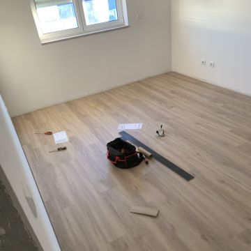 Tomas - Olhão - Montagem de Equipamento Desportivo