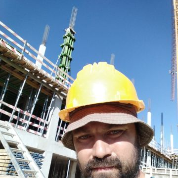 Mauro Vieira Balejo - Odivelas - Enlèvement de déchets et de gravats