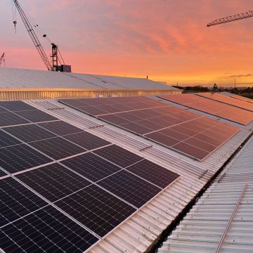 DELAB - Energy Efficiency & Green Power - Lisboa - Limpeza ou Inspeção de Painel Solar