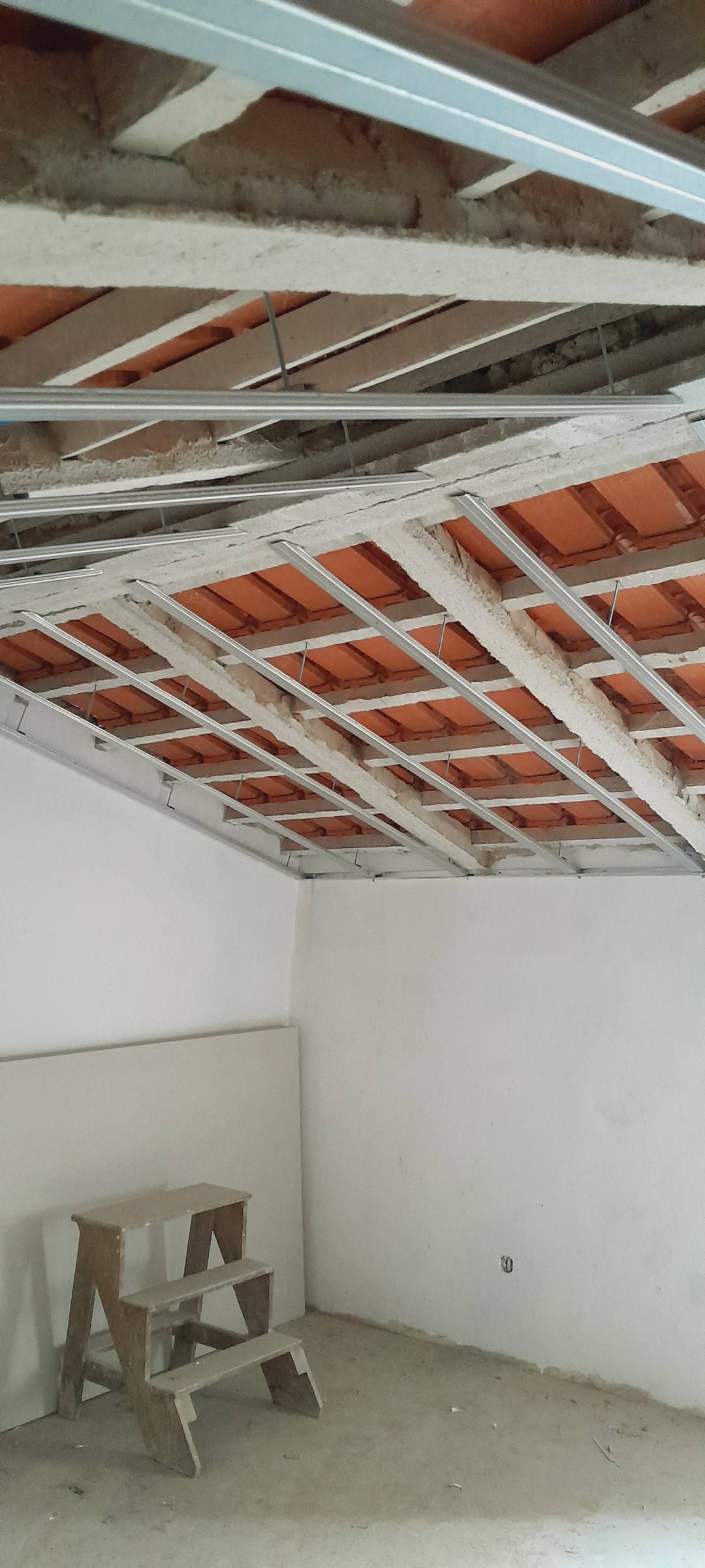 Hurjui dragos - Mafra - Pintura