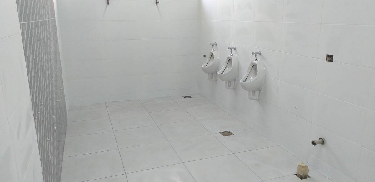 Valezi acabamentos - Óbidos - Badezimmer fliesen