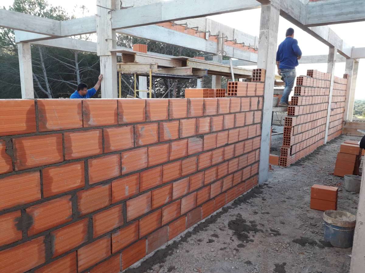 Perpendicular Genuína - Coimbra - Construção ou Remodelação de Escadas e Escadarias