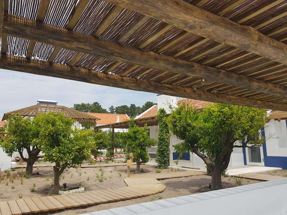 Perpendicular Genuína - Coimbra - Instalação de Azulejos