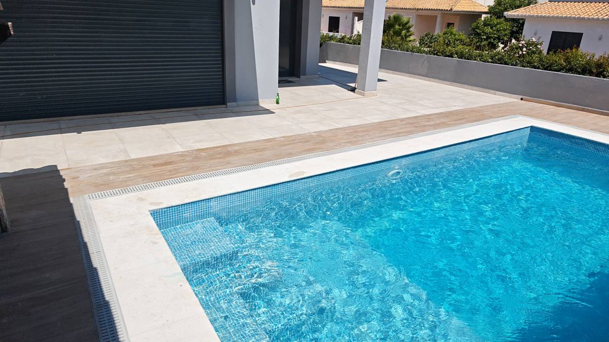 Souza Andrade construções e remodelações - Albufeira - Remodelación de habitaciones