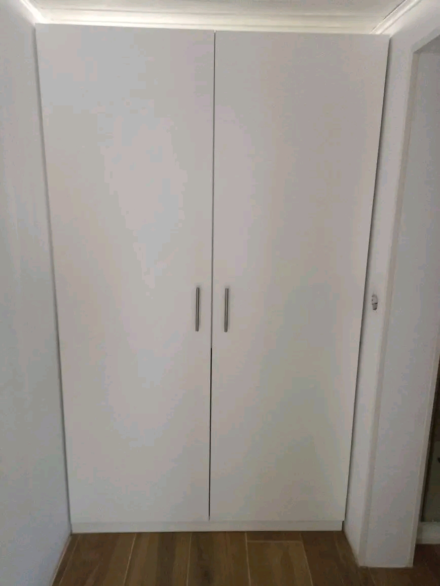 Silvério Monteiro - Estarreja - Cabinet Painting