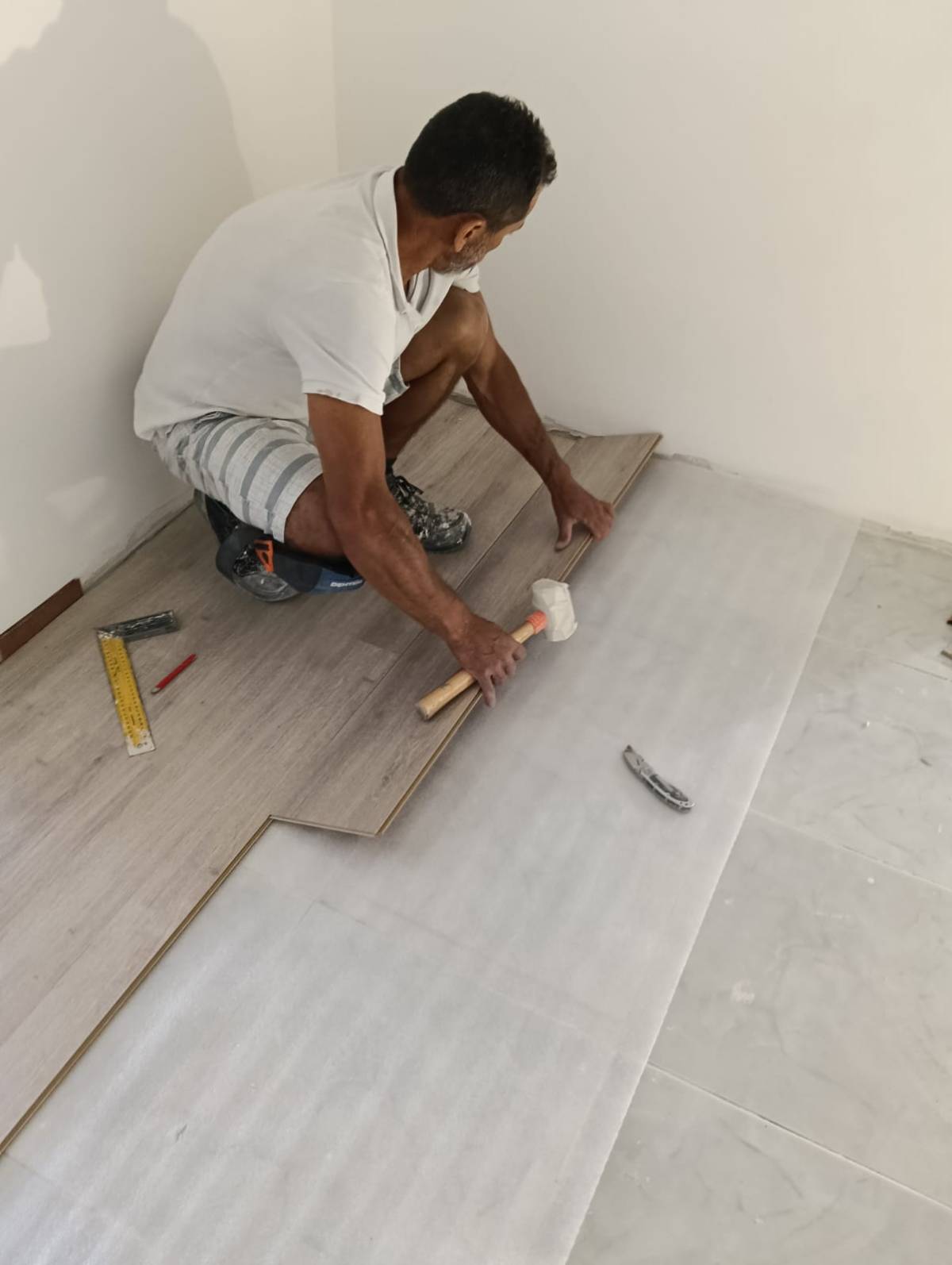 TriCon.Obras - Sesimbra - Zimmerrenovierung