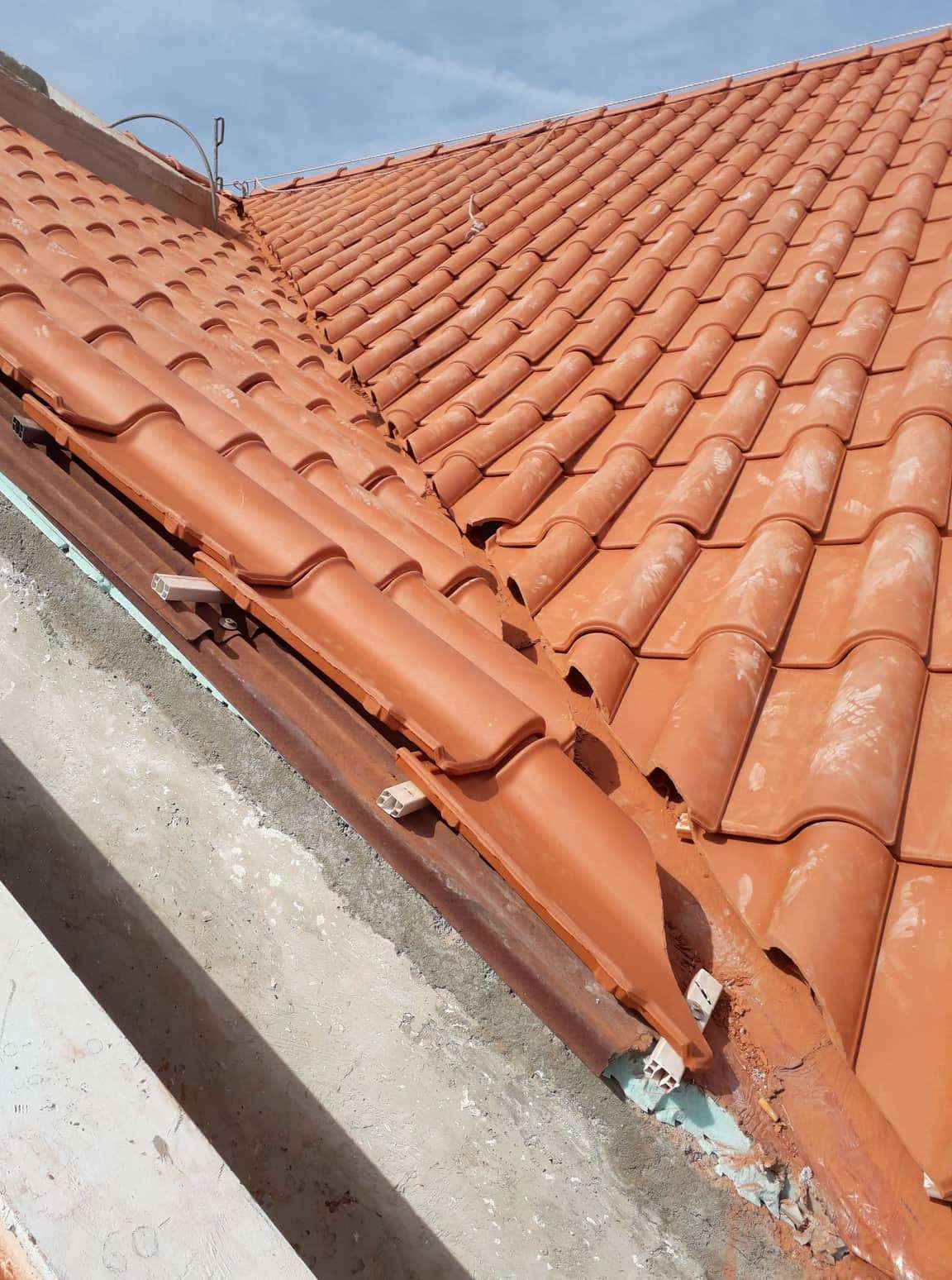 Perpendicular Genuína - Coimbra - Caulking