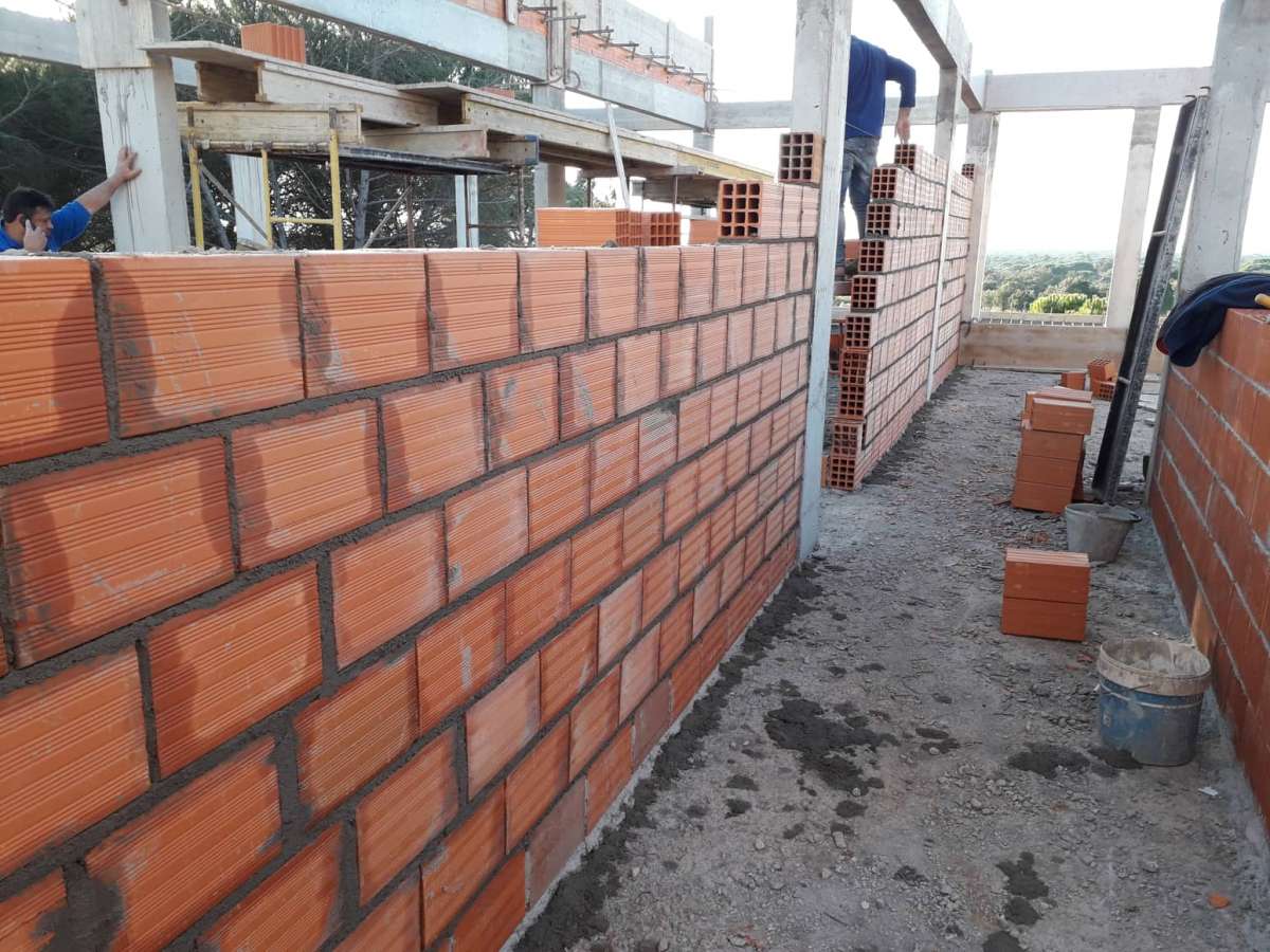 Perpendicular Genuína - Coimbra - Heated Floor Installation