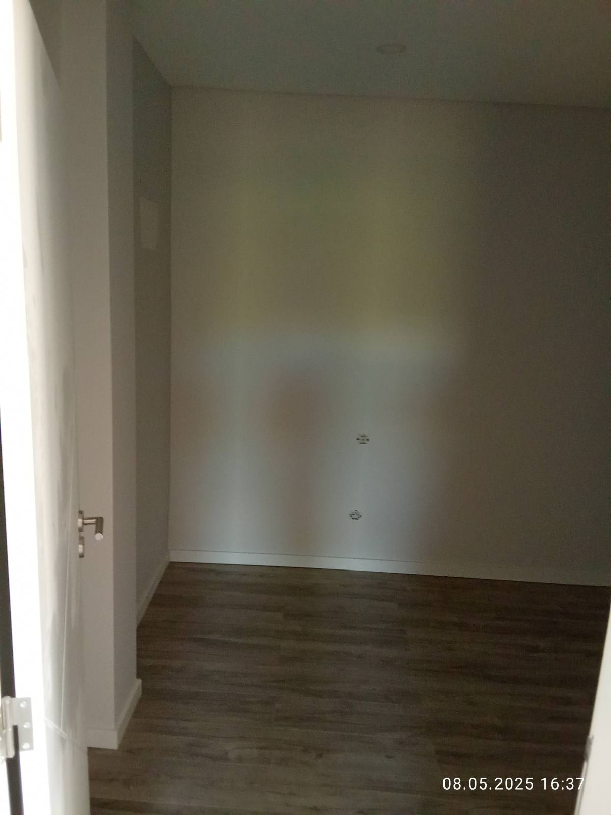 Hurjui dragos - Mafra - Reparação e Texturização de Paredes de Pladur