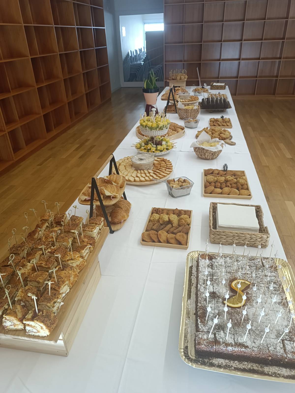 Docesesalgadosdateresinha - Ponte de Lima - Home Catering