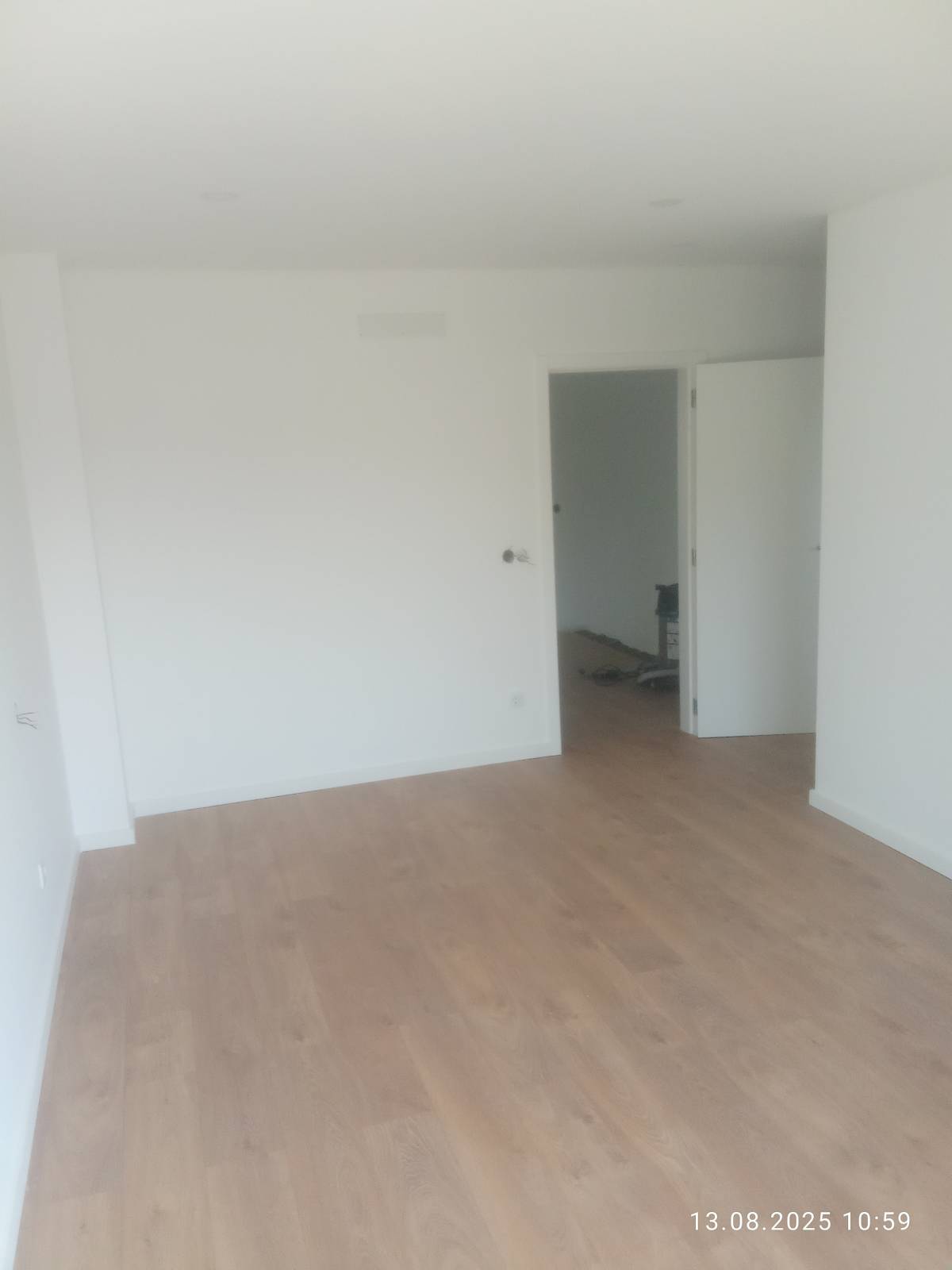 Hurjui dragos - Mafra - Pintura Exterior