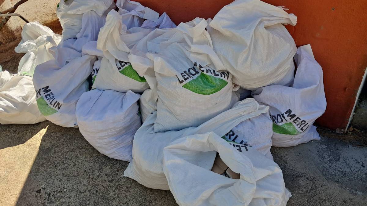 Homehelplisboa - Lisboa - Alquiler de limusinas urbanas