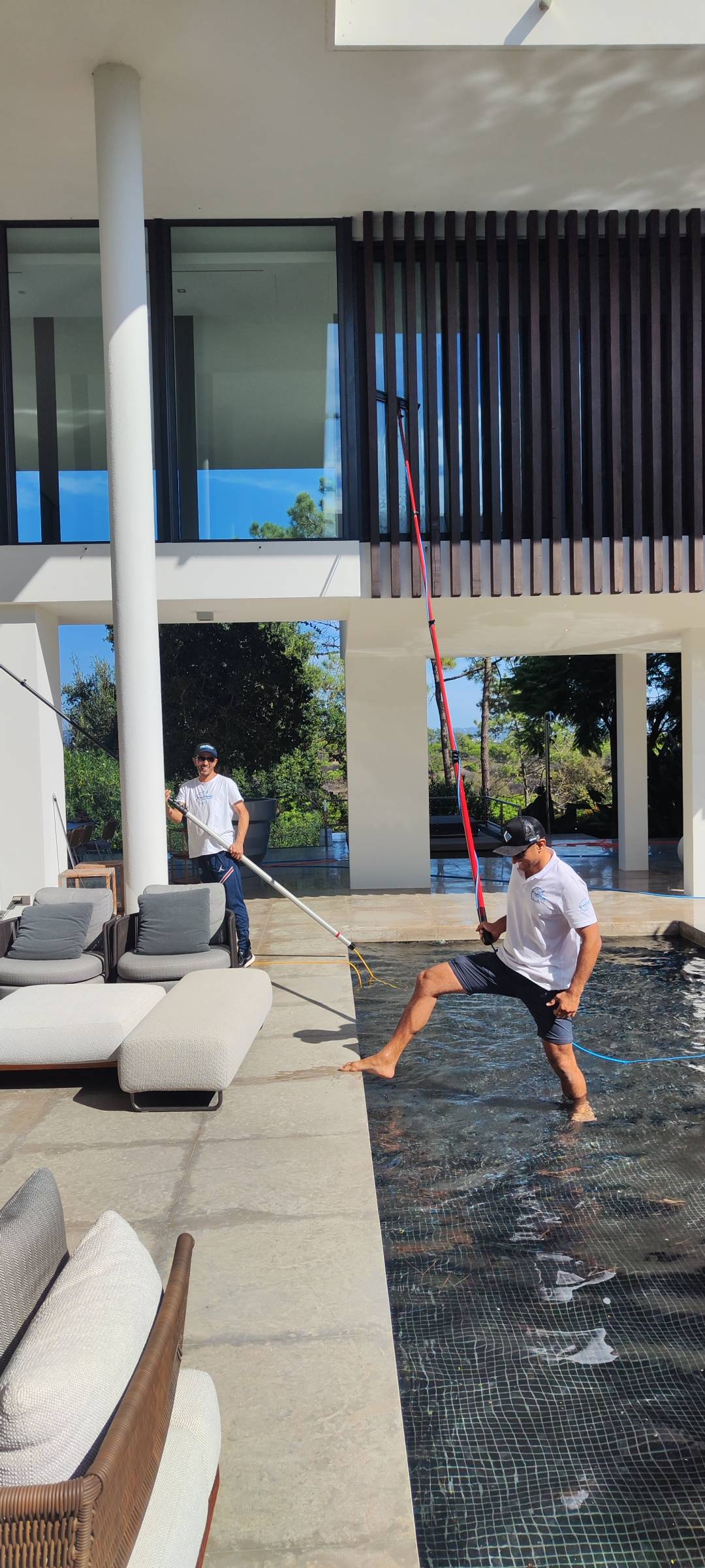 Dener Dionor Windows Cleaning - Lagoa - Cleaning Out