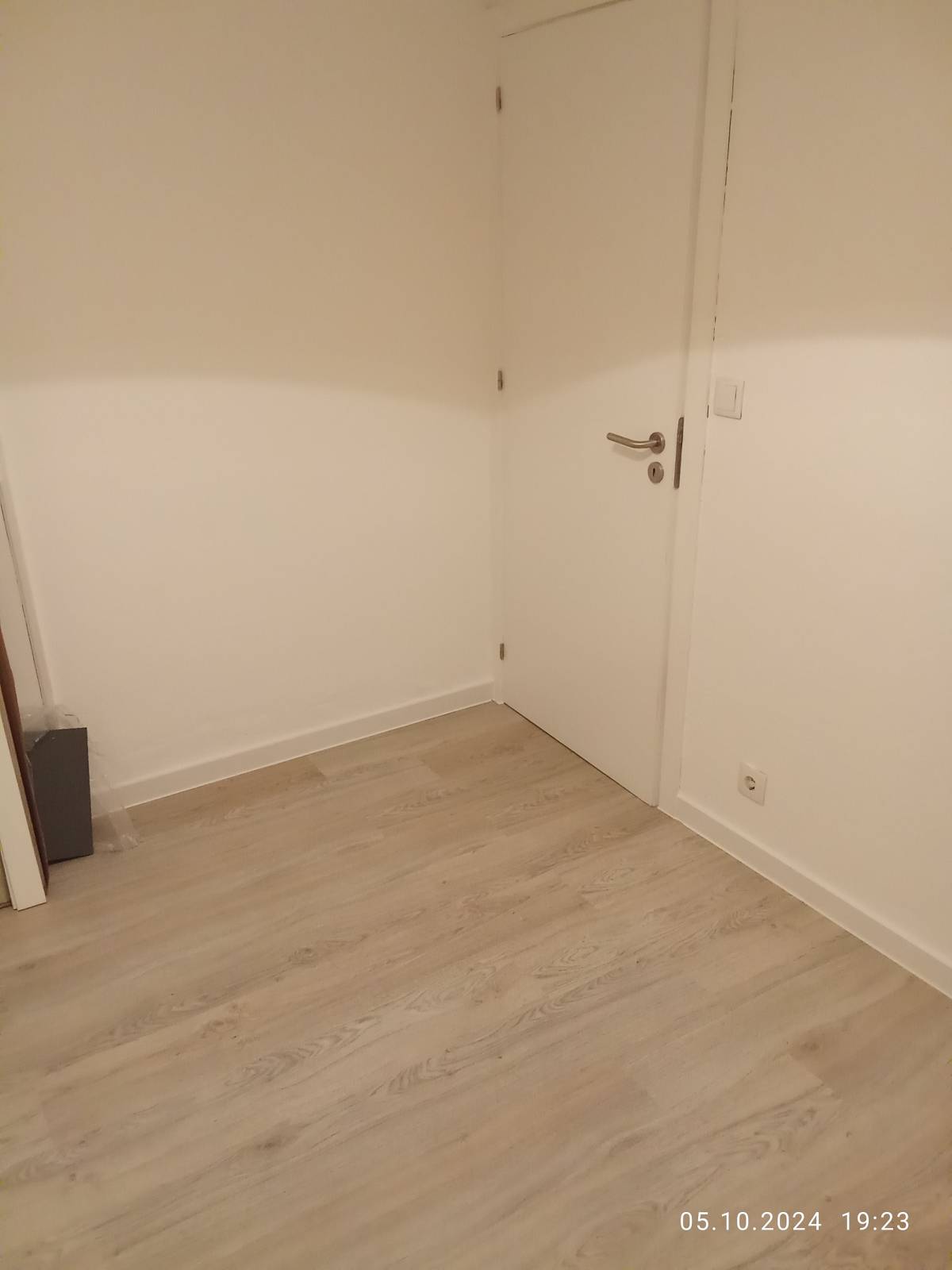 Hurjui dragos - Mafra - Paredes, Pladur e Escadas