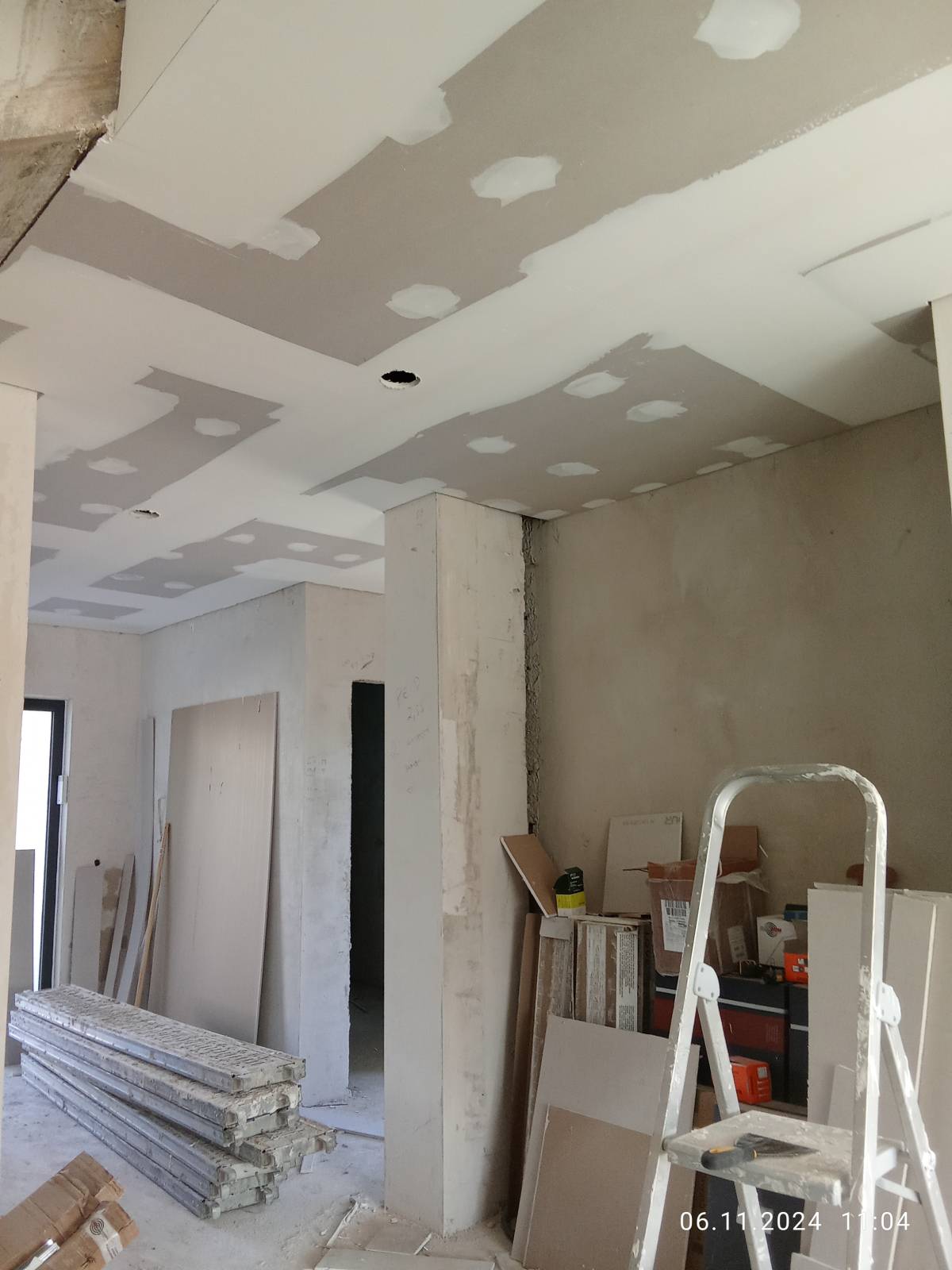 Hurjui dragos - Mafra - Instalação de Paredes de Pladur