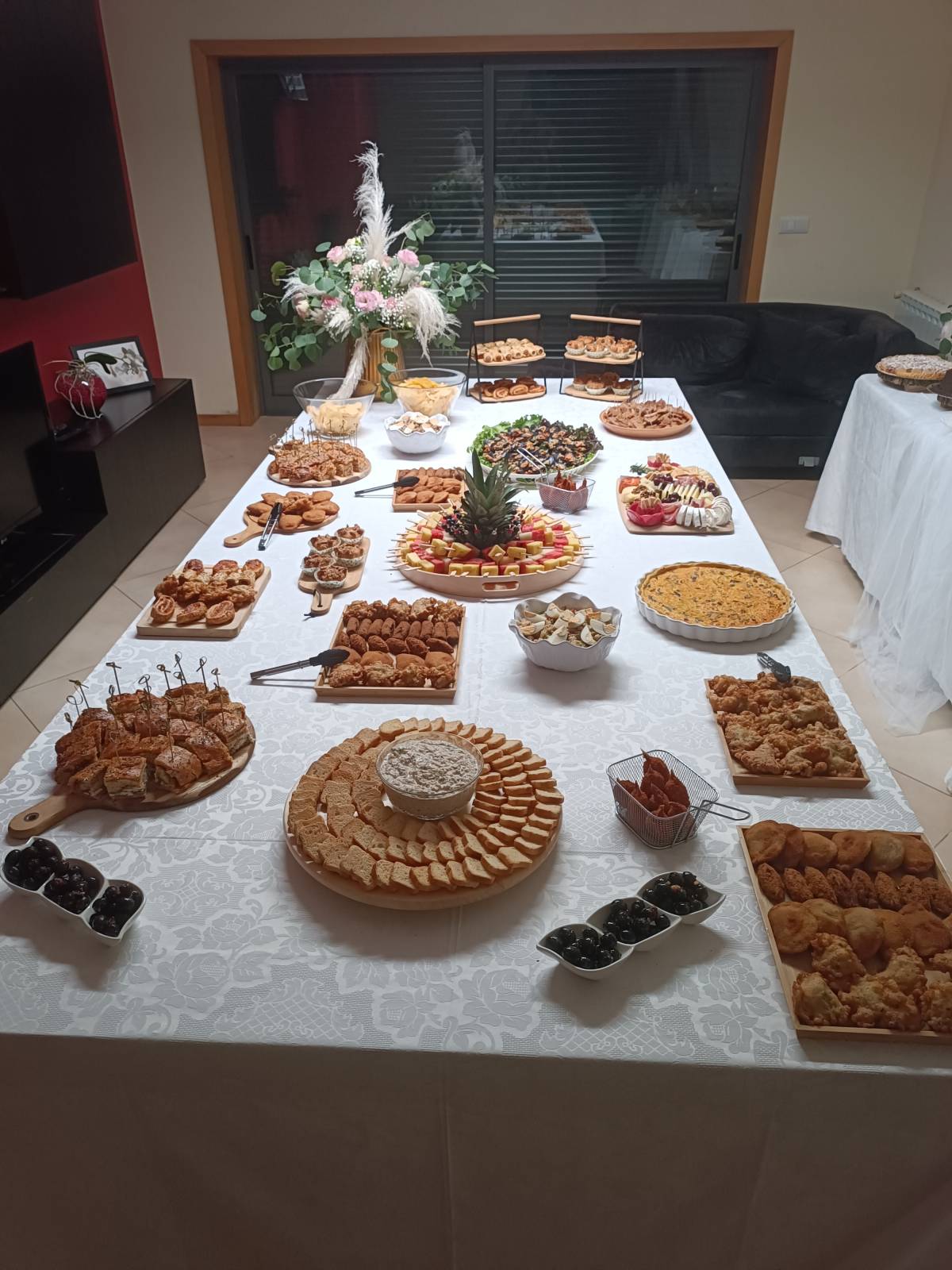 Docesesalgadosdateresinha - Ponte de Lima - Wedding Catering Service