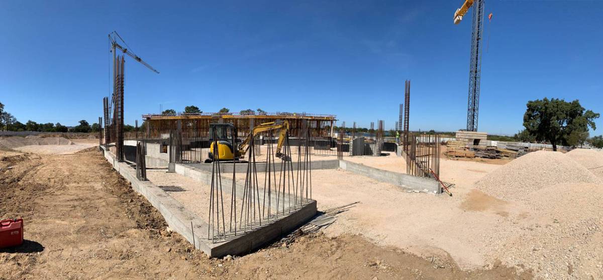 Client-side Project Management Consultant | Renovation & Construction Coordination - Castro Marim - Designer Gráfico