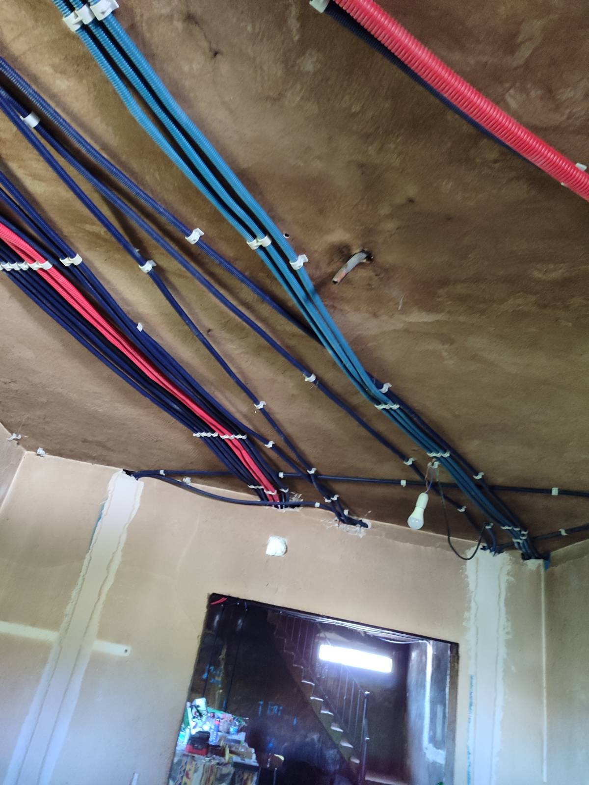 Eletrimatica Serviços - Aloísio Torezani Ribeiro - Pombal - Remodelação de Casa de Banho