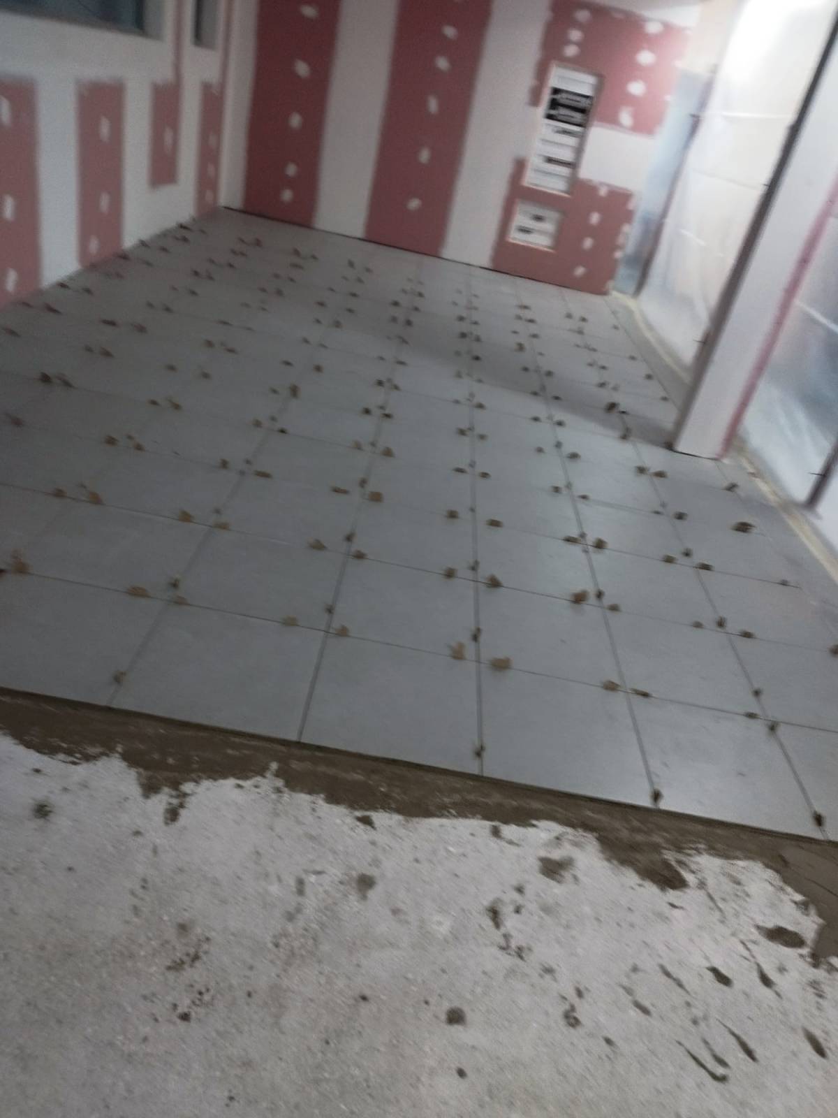 ARQSOLIS EMPREITADA. - Ourém - Remodelação de Casa de Banho