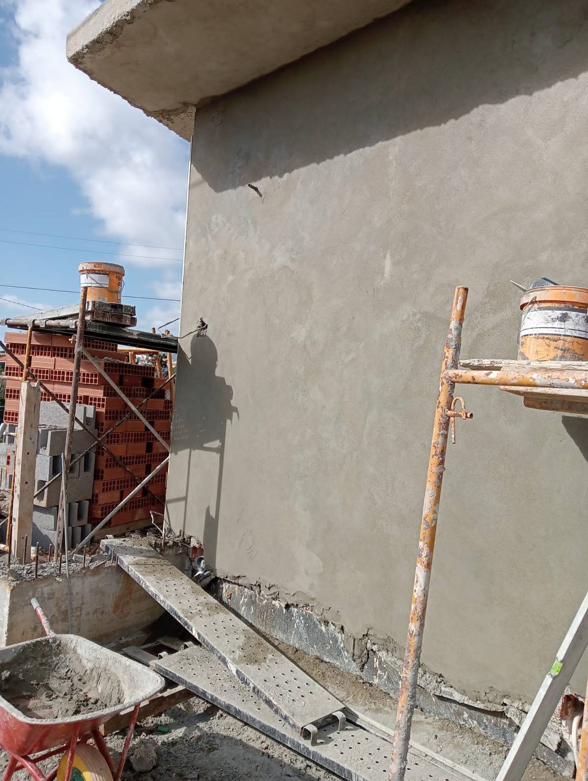 OURO BRANCO SERVIÇOS COMERCIAIS & RESIDENCIAIS - Lisboa - Pressure Washing