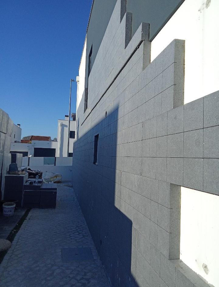 Novo Império Remodelações - Entroncamento - Corte de Betão