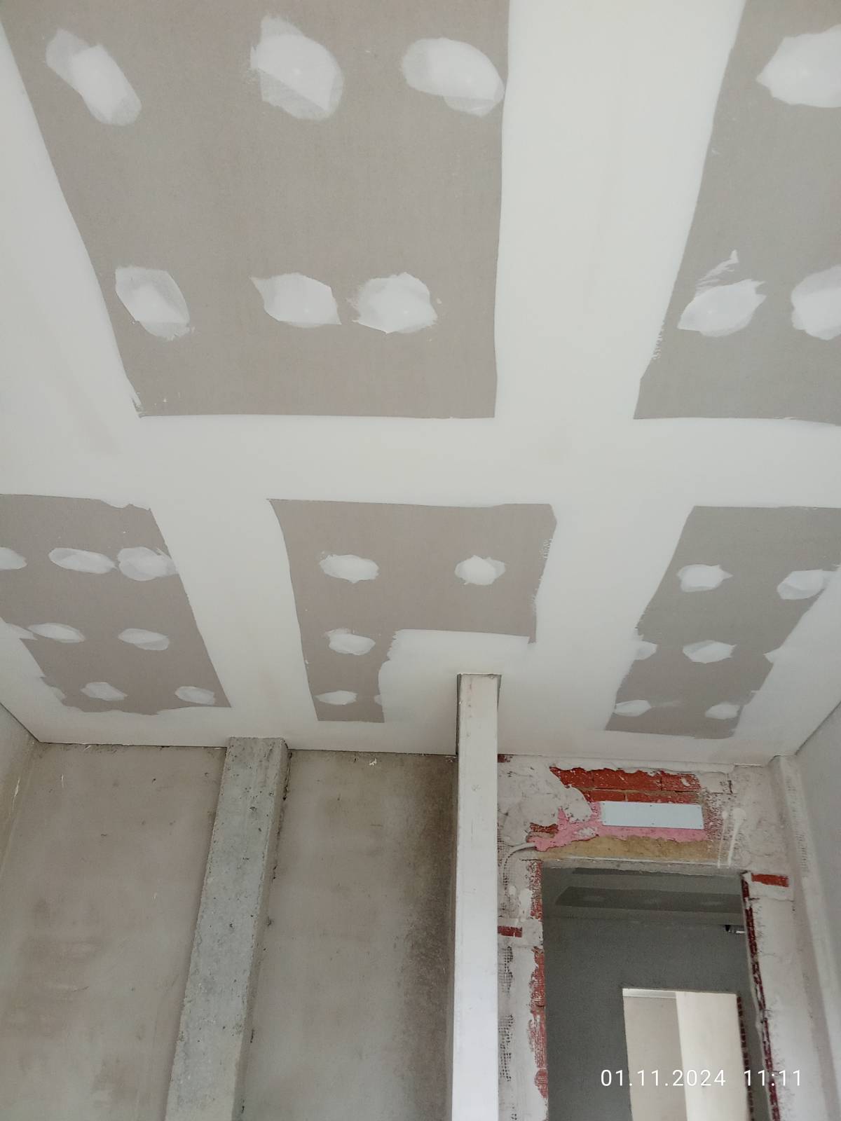 Hurjui dragos - Mafra - Pintura de Móveis