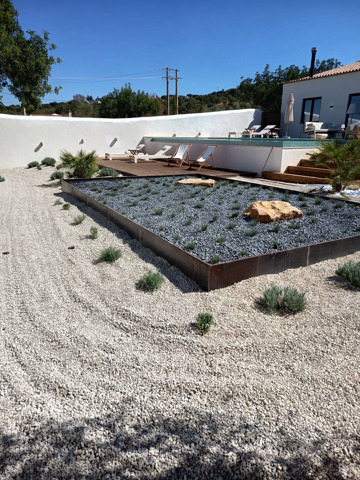 Alineas - Tavira - Stone or Tile Flooring Installation