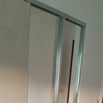 Hurjui dragos - Mafra - Instalação de Paredes de Pladur