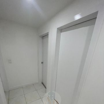 Aurichio Pinturas - Vila Franca de Xira - Paredes, marcos y escaleras