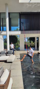 Dener Dionor Windows Cleaning - Lagoa - Cleaning Out