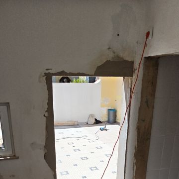 Souza Andrade construções e remodelações - Albufeira - Baldosas para la cocina