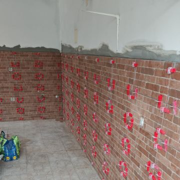Souza Andrade construções e remodelações - Albufeira - Cortar y podar el césped