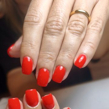 Sofia Silva - Vila Nova de Gaia - Manicura y pedicura (para mujeres)