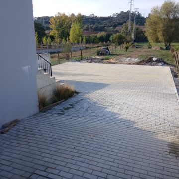 ARQSOLIS EMPREITADA. - Ourém - Construção de Casa Nova