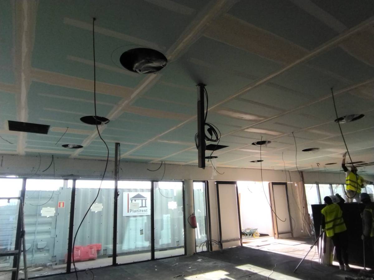 Paulo Sérgio Alves Crespo - Odivelas - Home Theater Construction