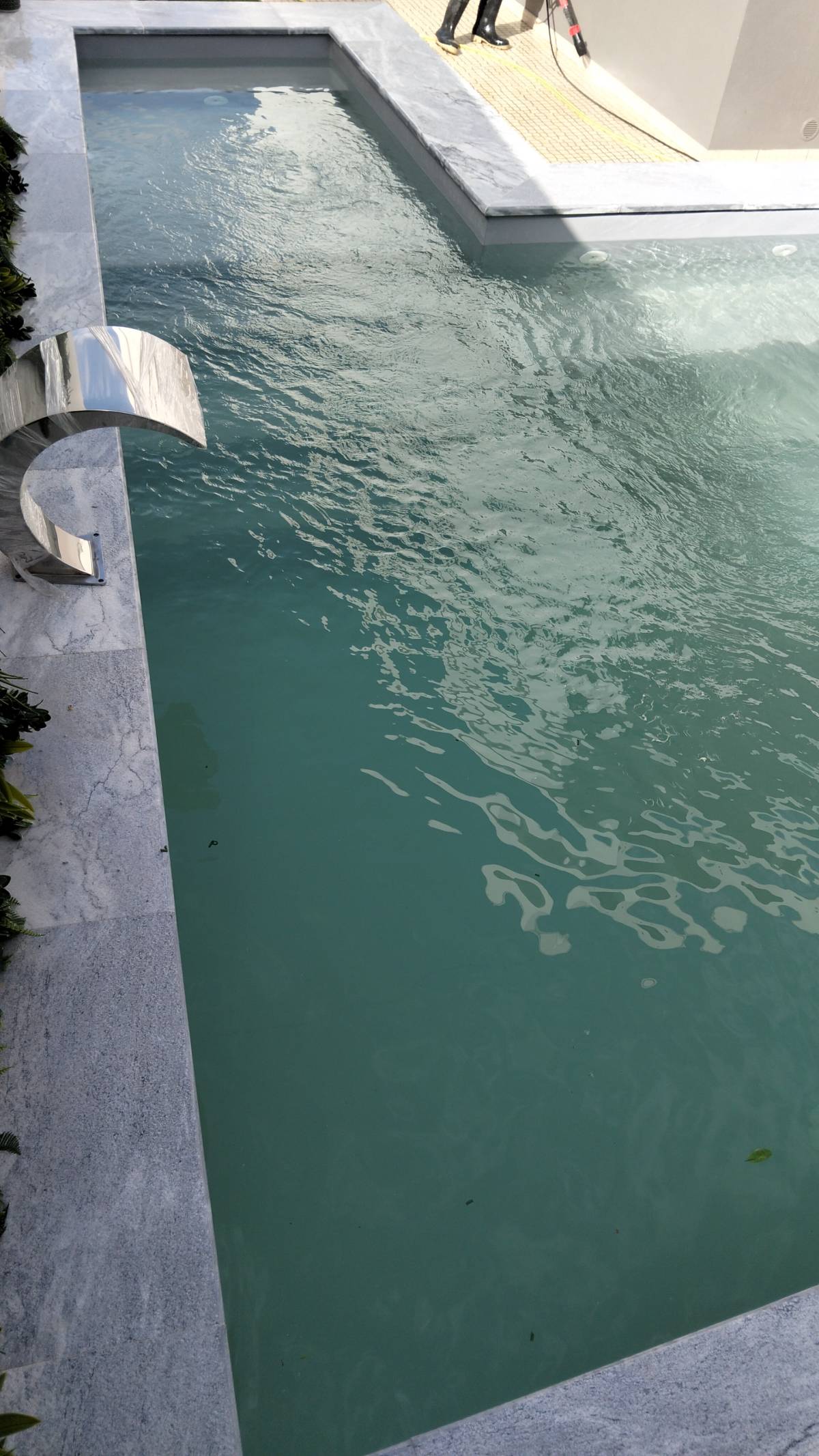 Lincoln - Sesimbra - Swimmingpool instandsetzen