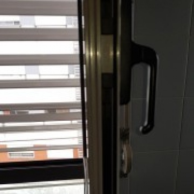 ESTORSINES UNIPESSOAL LDA - Sines - Locksmith