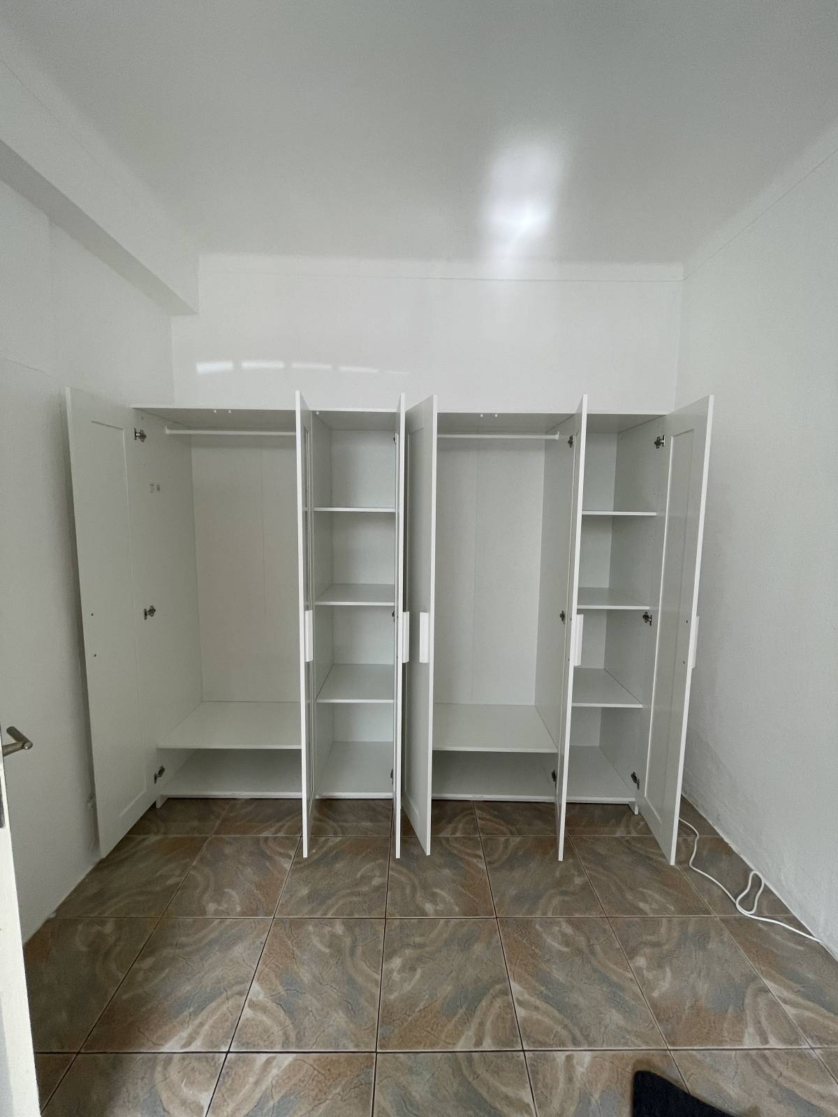 Thorvo - Vila Franca de Xira - Cabinet Refacing