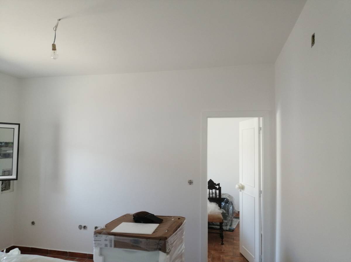 HC painting - Castro Marim - Cabinet Painting