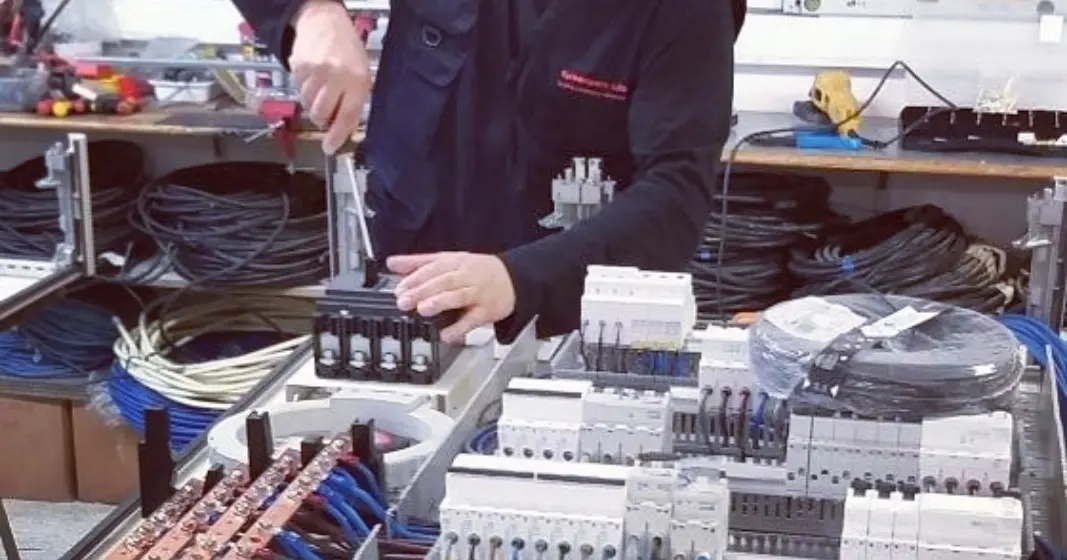 Eletricista resolveu - Gondomar - Réparation de disjoncteur ou de tableau électrique