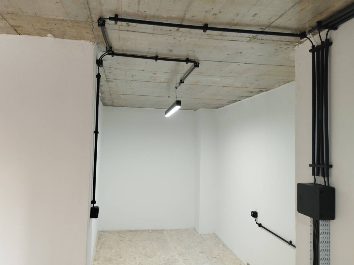 Maxwell eletrecista - Loures - Instalação de Wallbox / Postos de Carregamento Elétricos