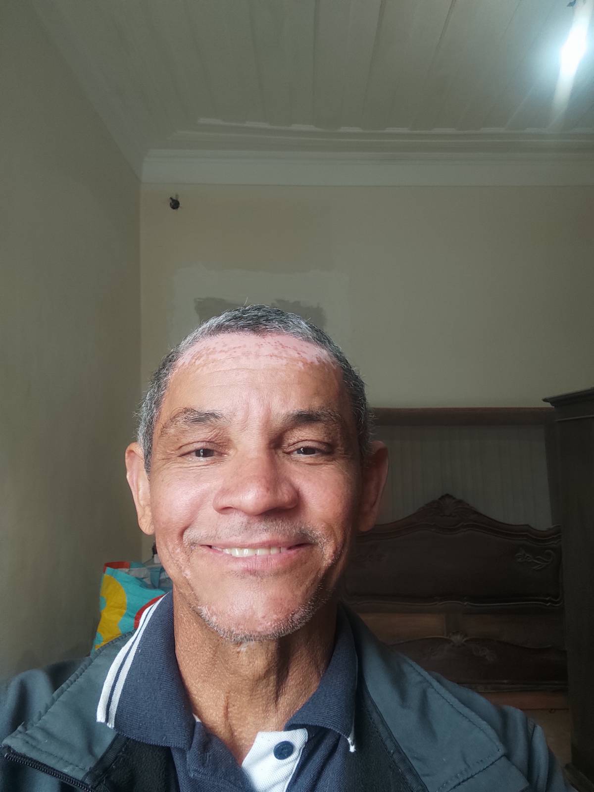 Gelson Lima - Ílhavo - Instalação de Lâmpada