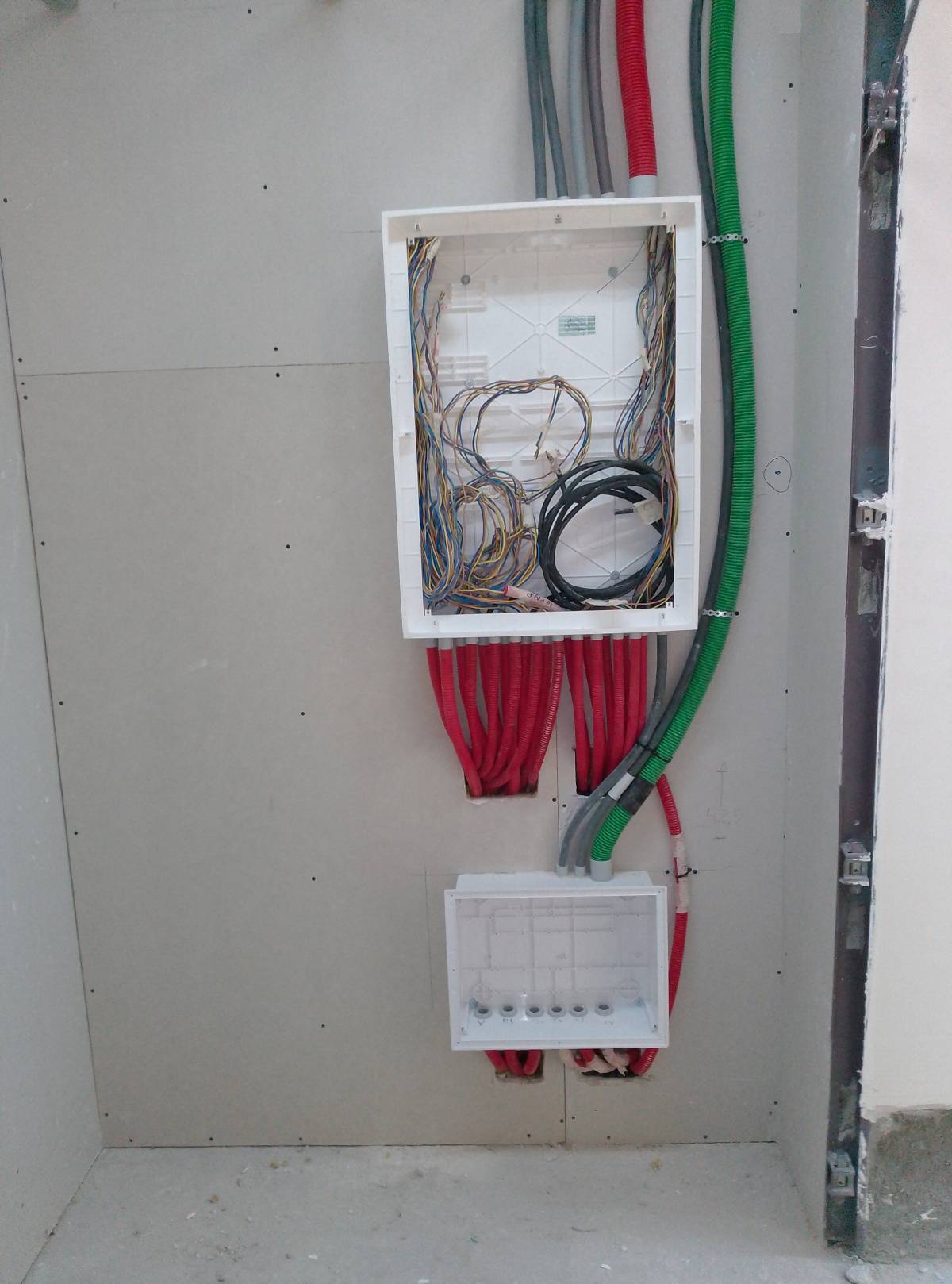 Ozires - Amadora - Generator Installation