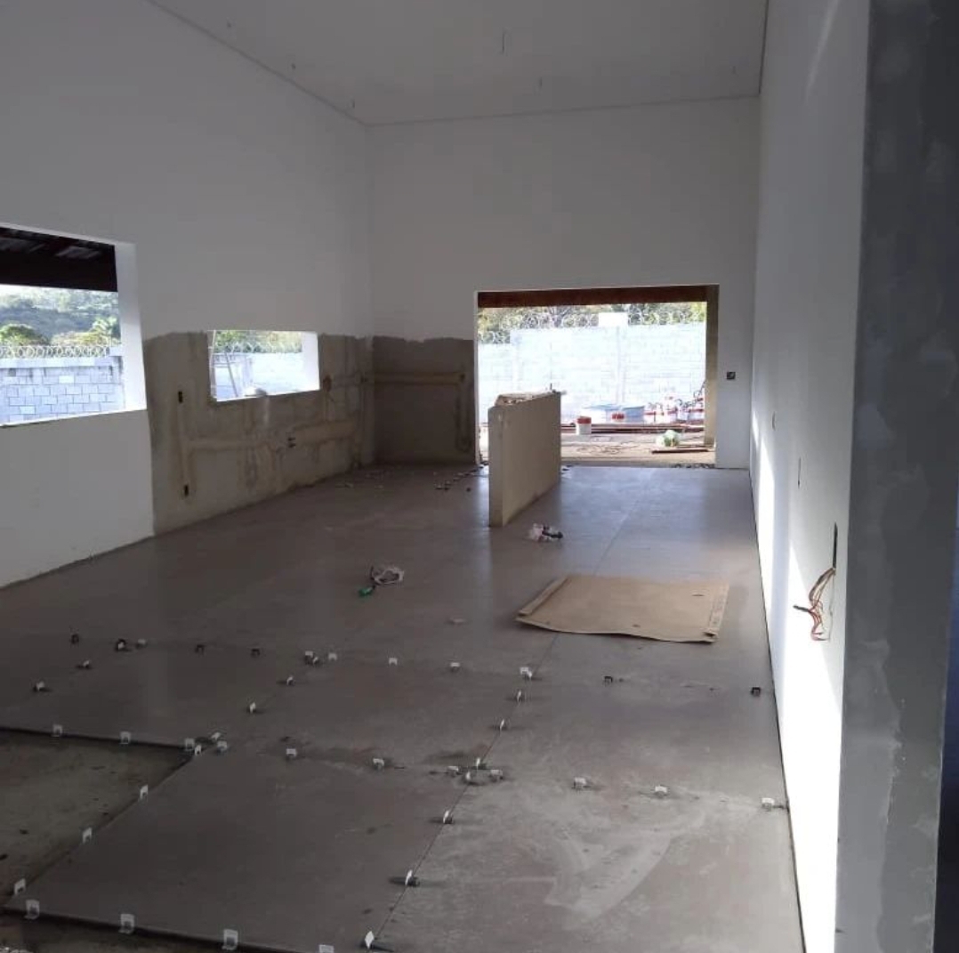 Felipe souza - Sintra - Bathroom Remodel